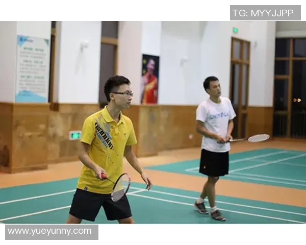 重庆羽毛球队迎来节奏变革引发热议助力运动发展与年轻化转型