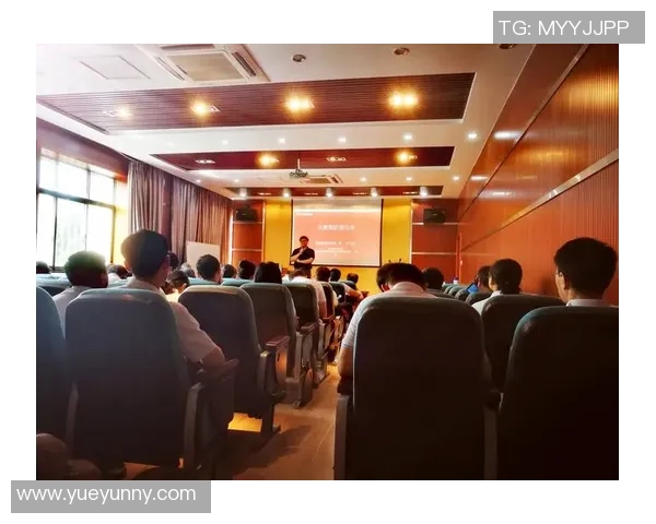 培训班与科班的较量：谁能更有效地培养未来人才