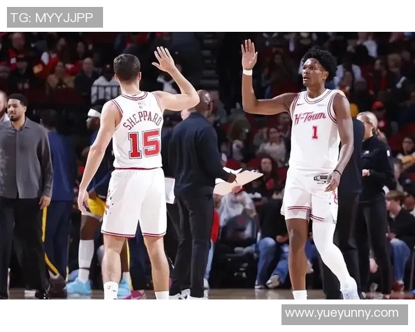 火箭队与快船队激战在即10月22日精彩对决不容错过